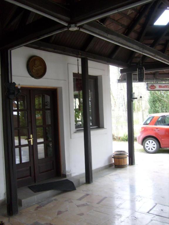 Paprika Vendeghaz Hotel Harkany Exterior photo